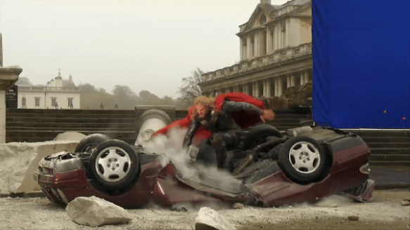 thor-the-dark-world-chris-hemsworth