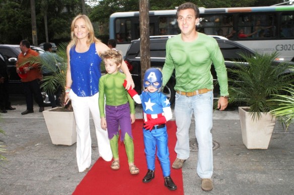 familia-huck-festa-infantil-angelica-luciano