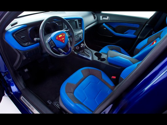 2013-Kia-Superman-Optima-Hybrid-Interior-1-1024x768
