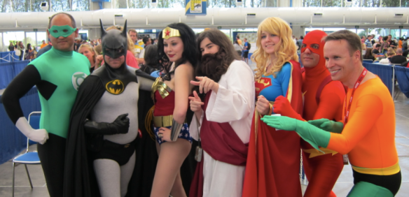 Não, não é essa! Esse é um cosplay que nem Jesus salva!