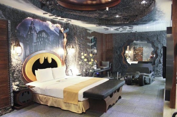 batman-room-001-125297