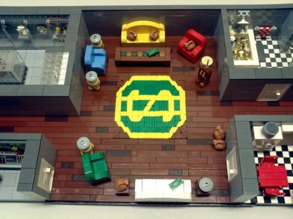 lego-money-bin6-625x468