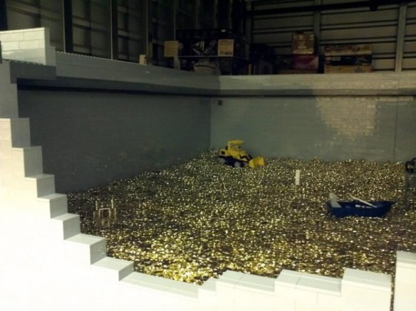 lego-money-bin8-625x468